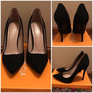 Black suede stiletto pumps, size 9